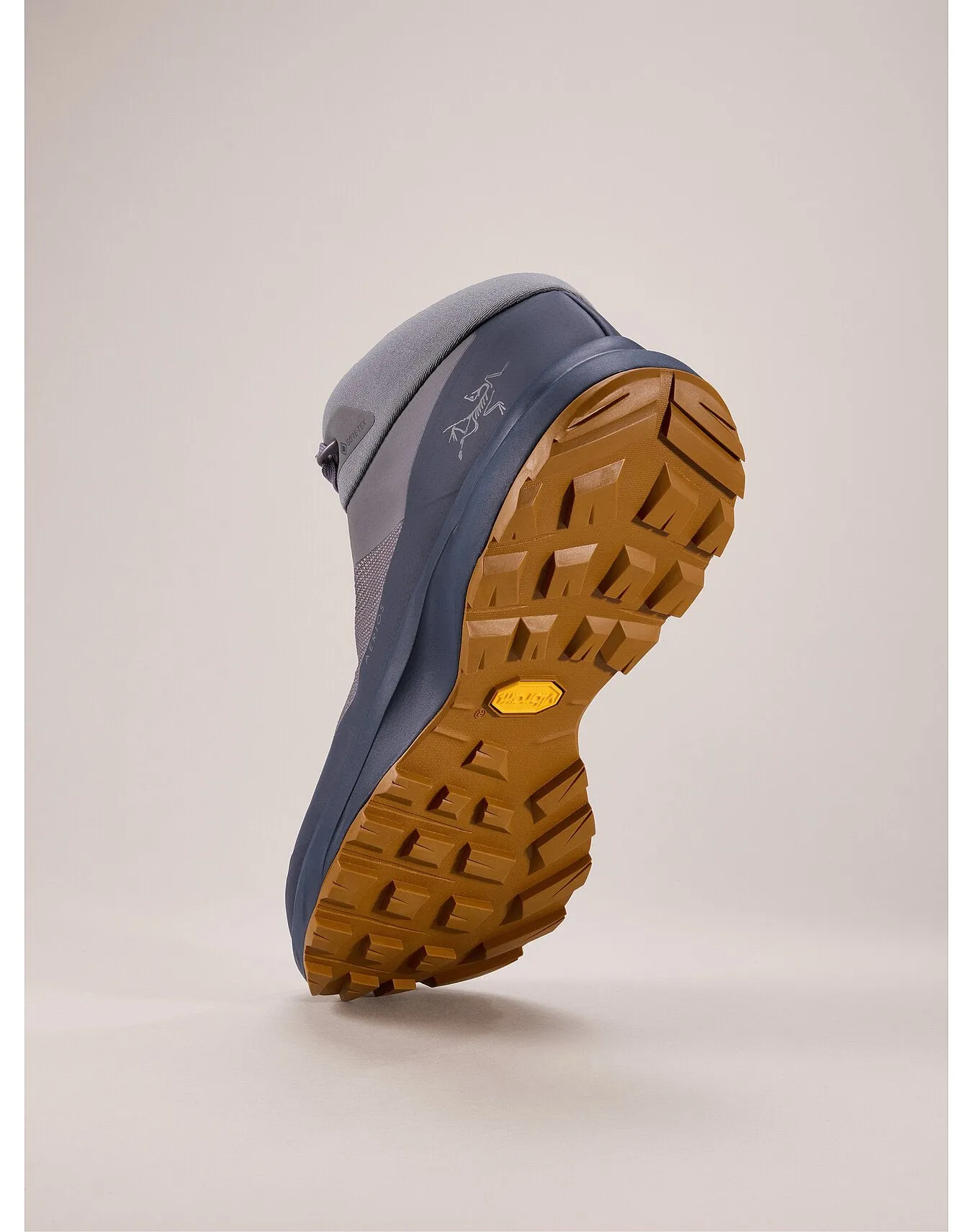 Aerios Mid Gore-Tex Shoe (Men's) - X000006887 - Past Season
