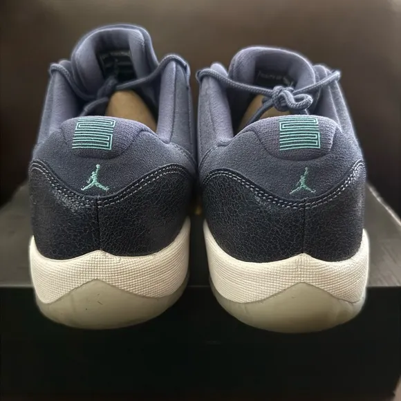 AIR JORDAN 11 LOW “BLUE MOON” WORN 1 TIME! SIZE 7Y! READ DESCRIPTION 1ST!