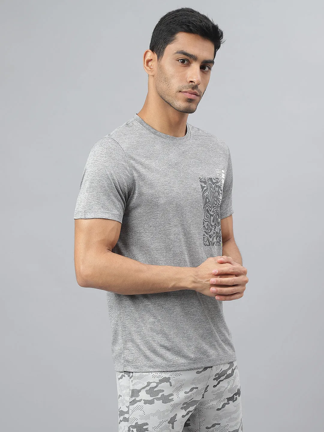 Alcis Men Printed Grey Cationic Anti-Static Slim-Fit Round Neck Training T-Shirt