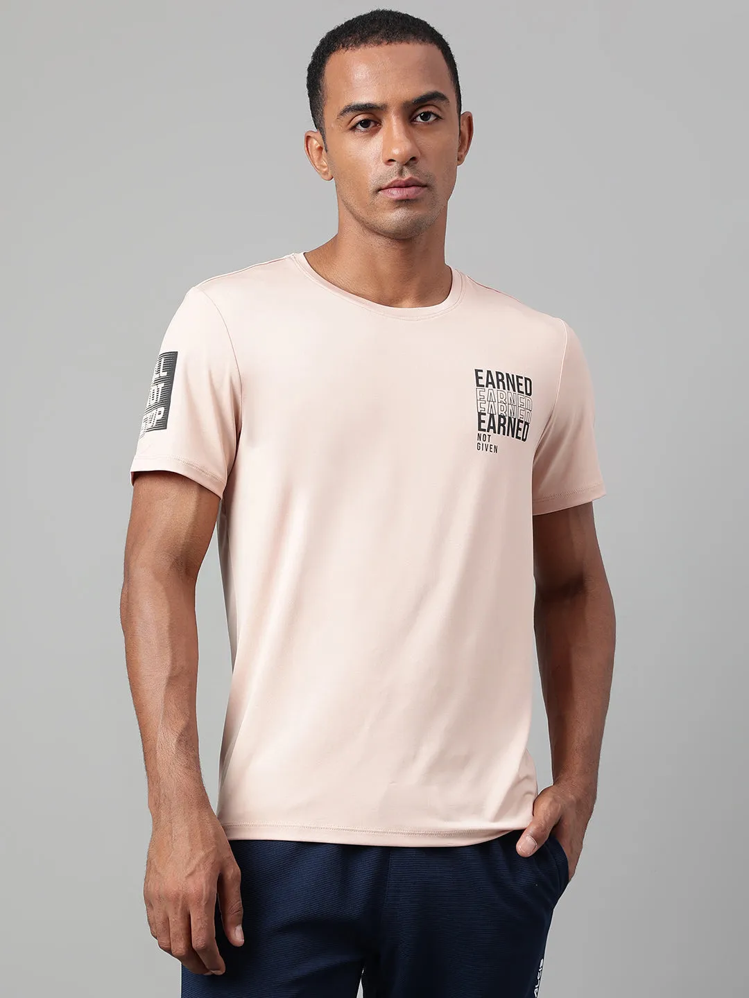 Alcis Men's Printed Gold Anti-Static Drytech  Slim-Fit Training Tee