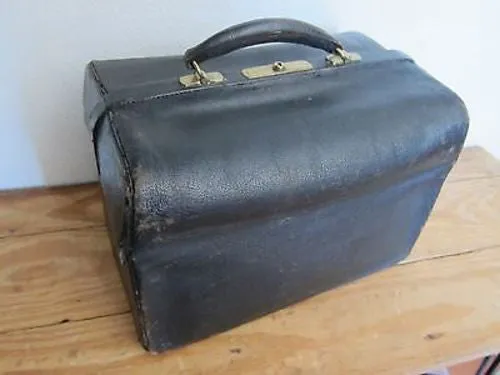 Antique  Mappin and Webb Gentlemans Traveling Vanity Bag