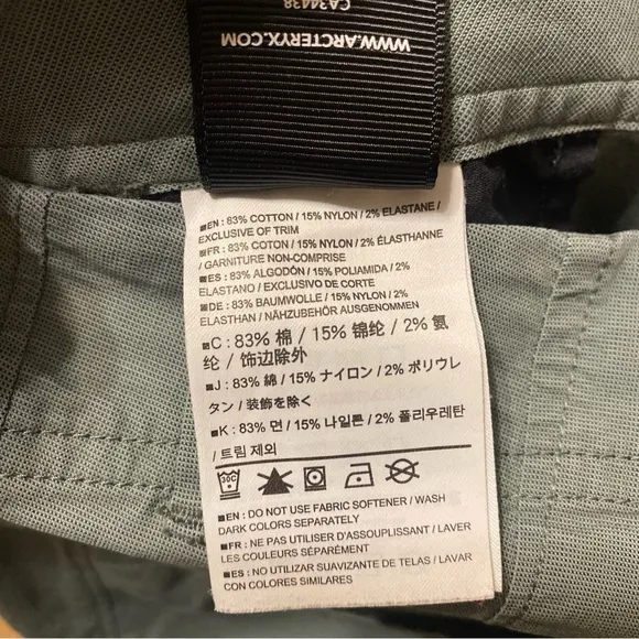 Arcteryx Relaxed Fit Green Shorts Size 8
