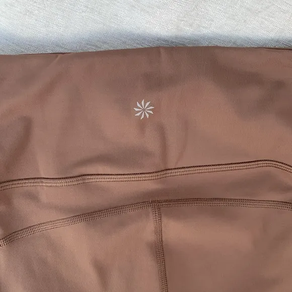 Athleta Brown Ultimate Stash 7” Biker Short