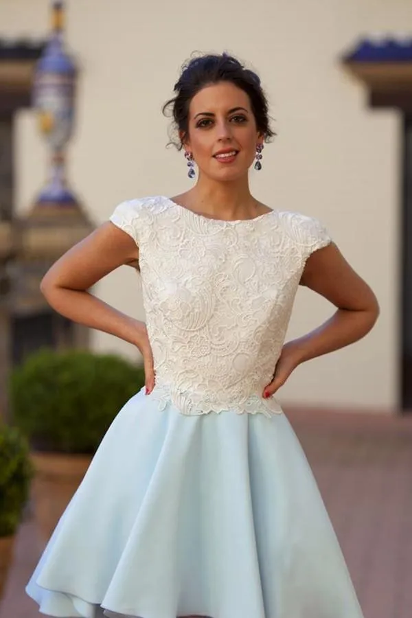 Bateau Knee-Length Light Blue Chiffon Homecoming Dress with Appliques  PG116