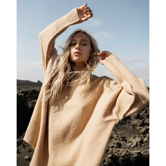 Billabong Cozy Soft Oversized Sweater