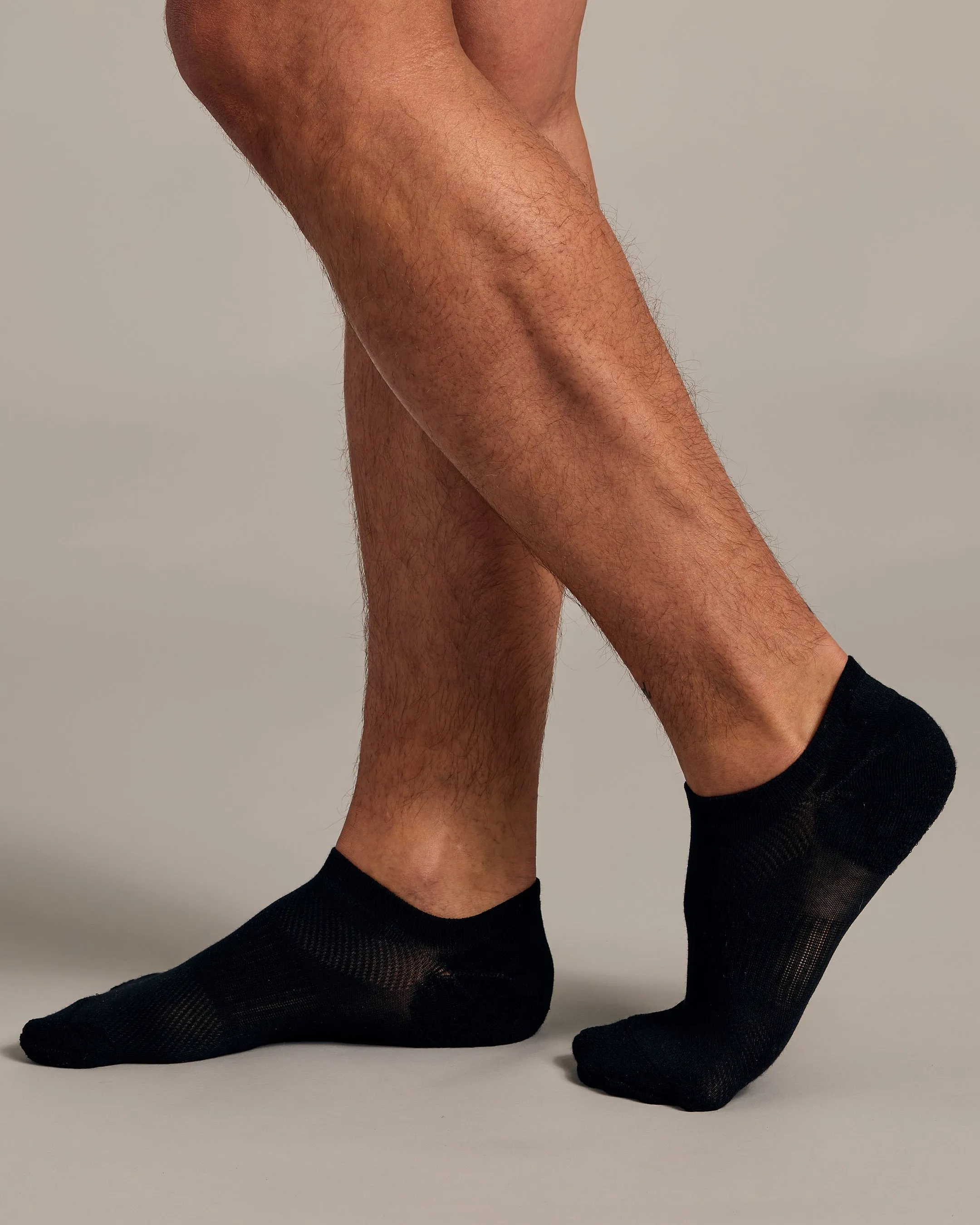 Black No Show Socks 12-Pack 2.0