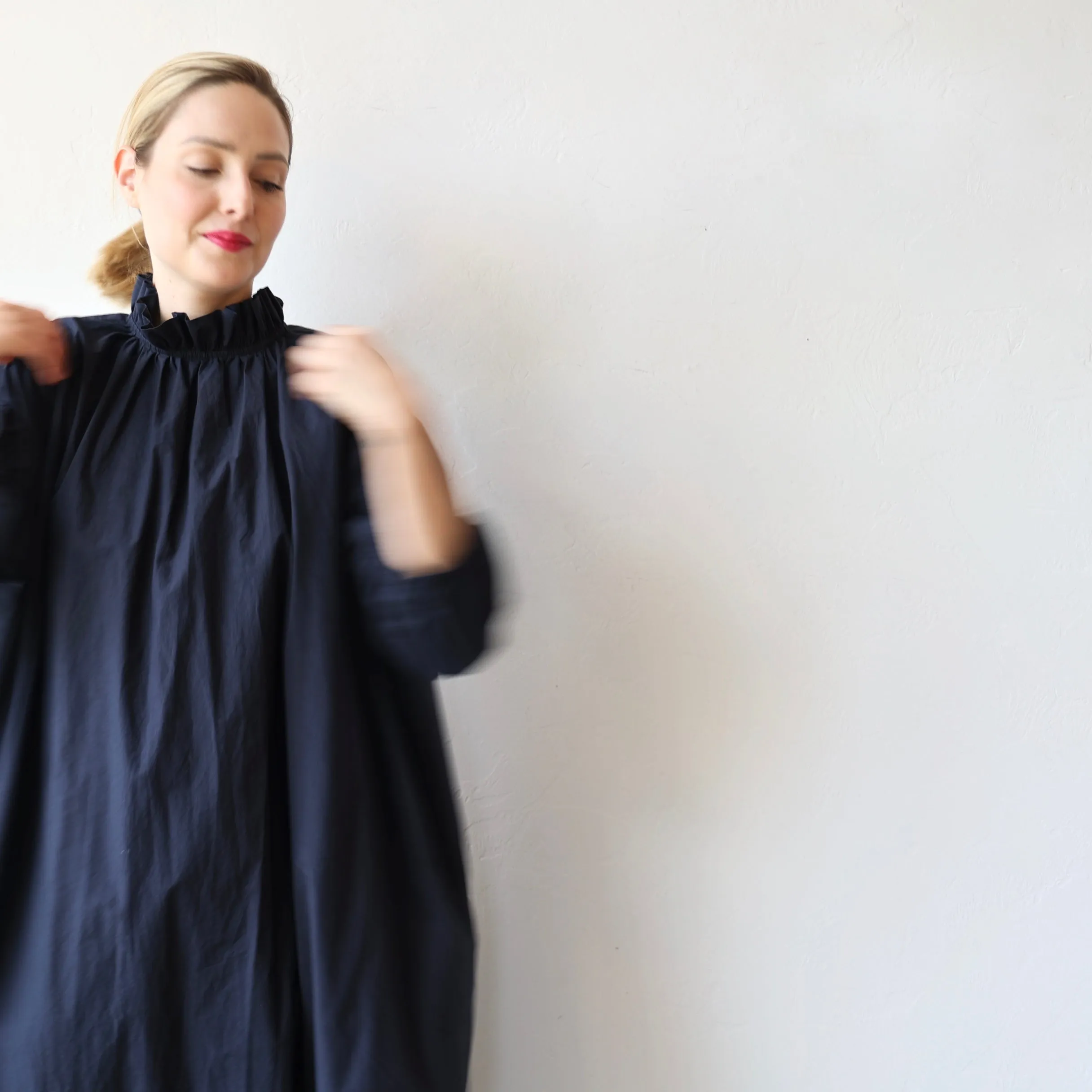 Bon Ruffle Collar Dress - Navy