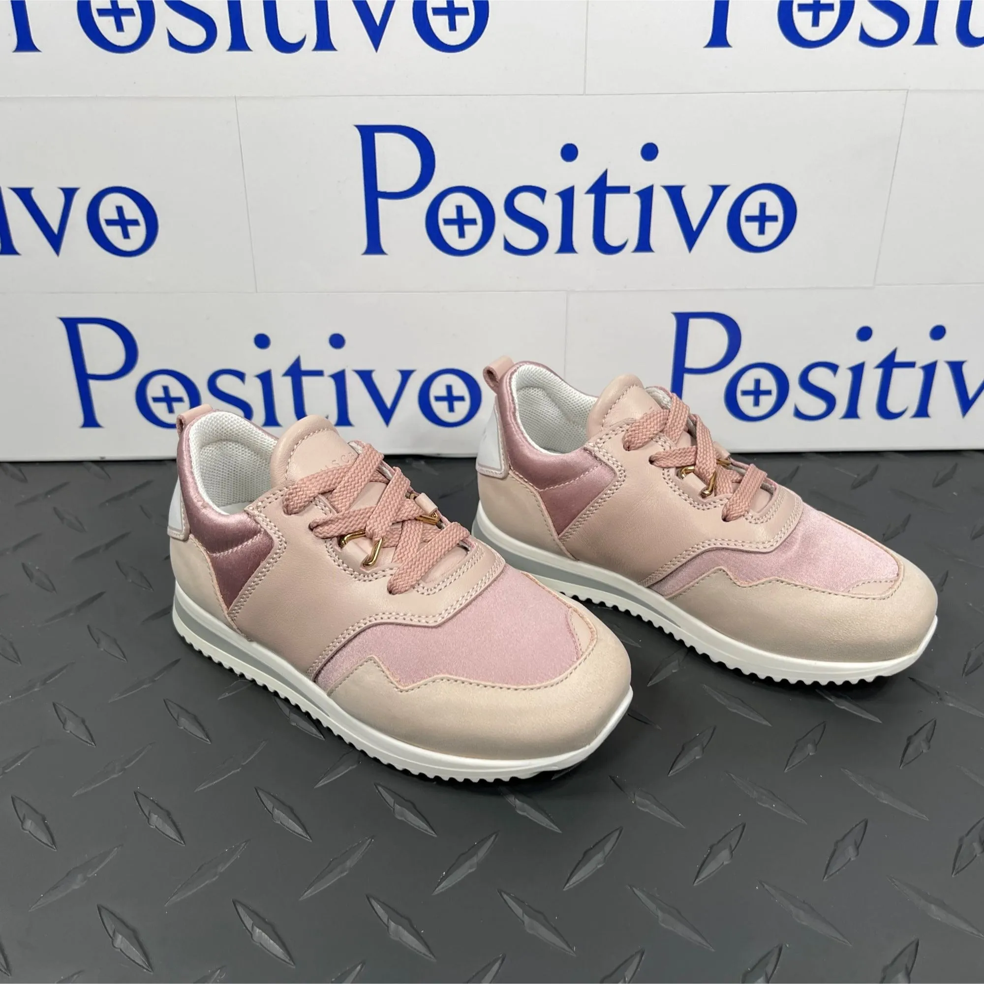 Buscemi Ventura Kid Rosa Leather Sneakers