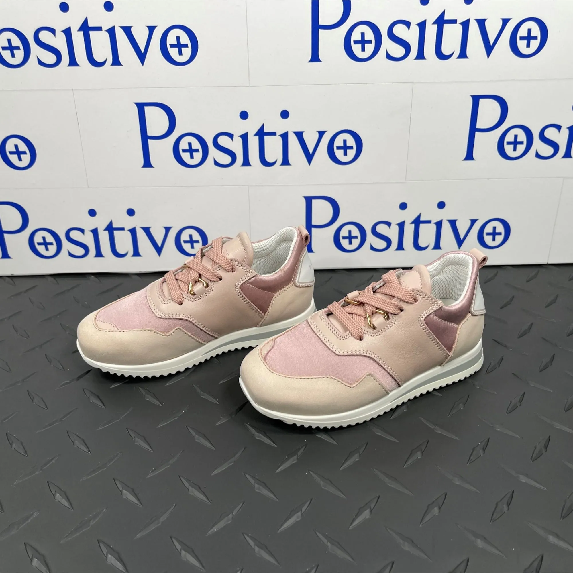 Buscemi Ventura Kid Rosa Leather Sneakers