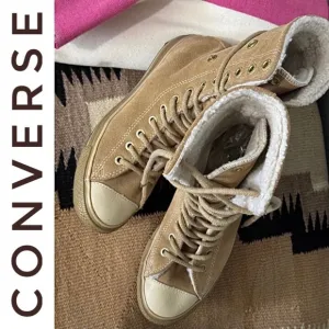 CONVERSE AllStars Cozy Sherpa Lining