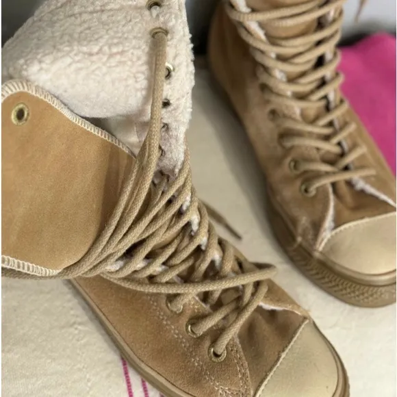 CONVERSE AllStars Cozy Sherpa Lining