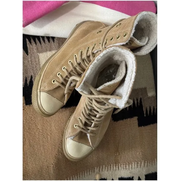 CONVERSE AllStars Cozy Sherpa Lining