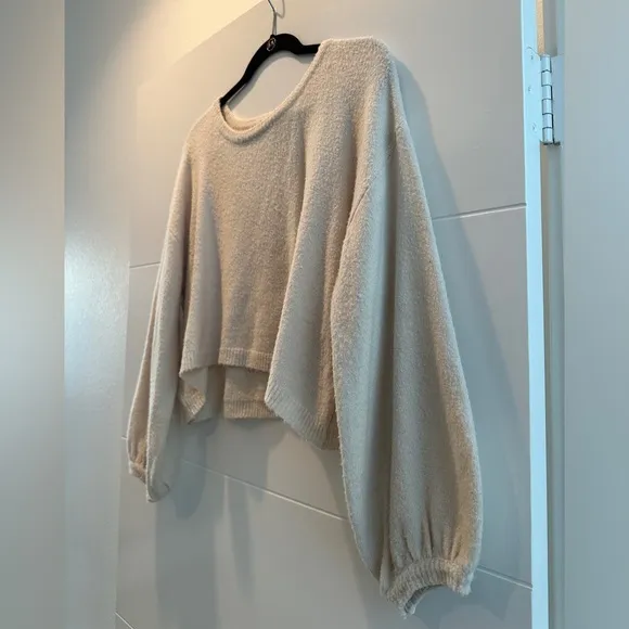 Dress Forum Cropped Knit Sweater Cream Balloon Sleeve Soft Cozy Pullover fall M