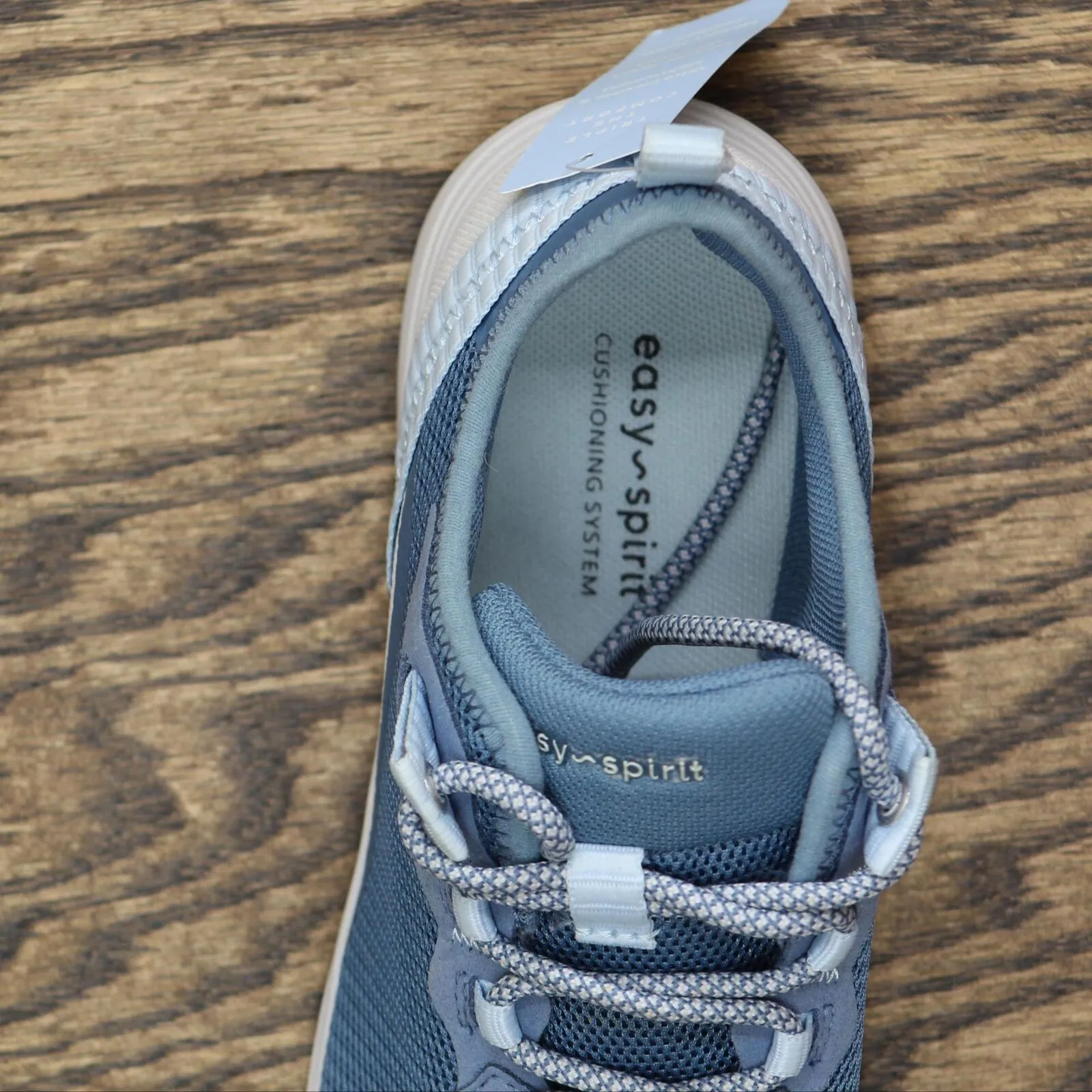 Easy Spirit Women's Linzey Lace-Up Sneakers Shoes SELINZEY2 Meidum Blue 6.5M