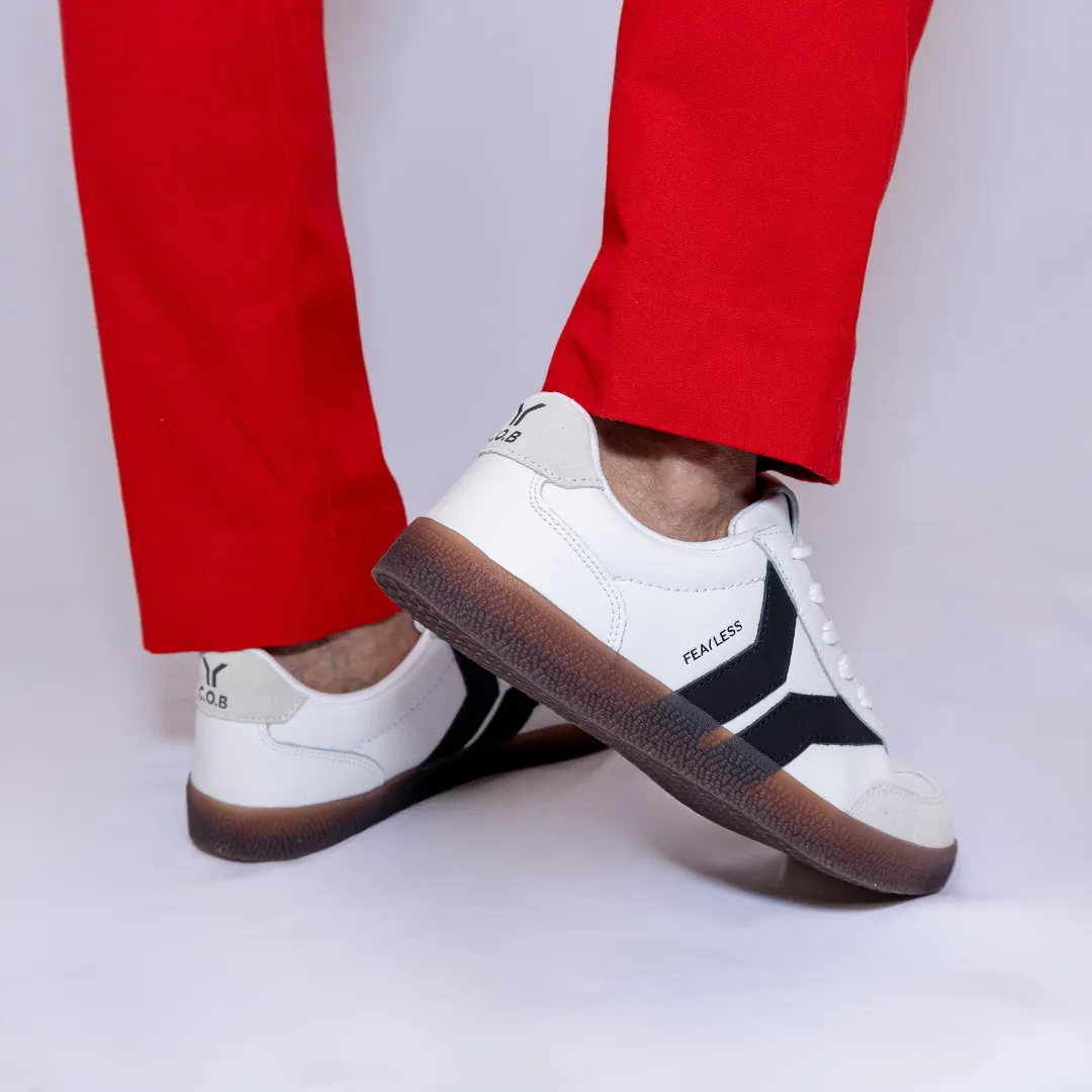 Fearless Womens Sneaker in white leather with black wing