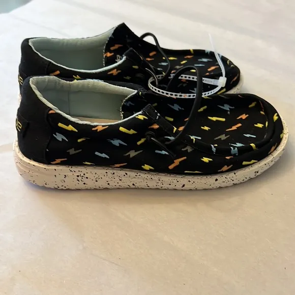 Hey Dude Kids' Wally Youth Flash Casual Shoe.