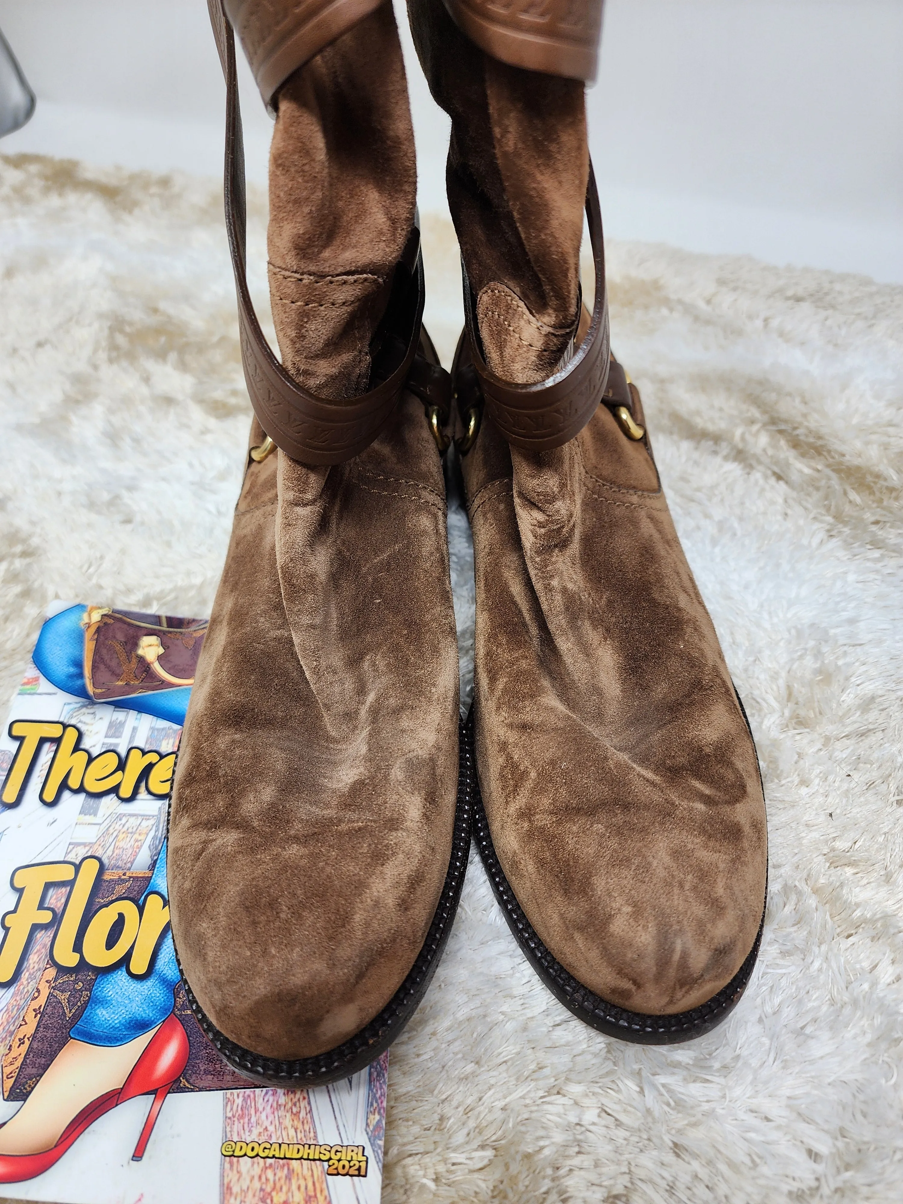 LOUIS VUITTON BROWN SUEDE CRISS CROSS BUCKLE BOOTS - 39.5