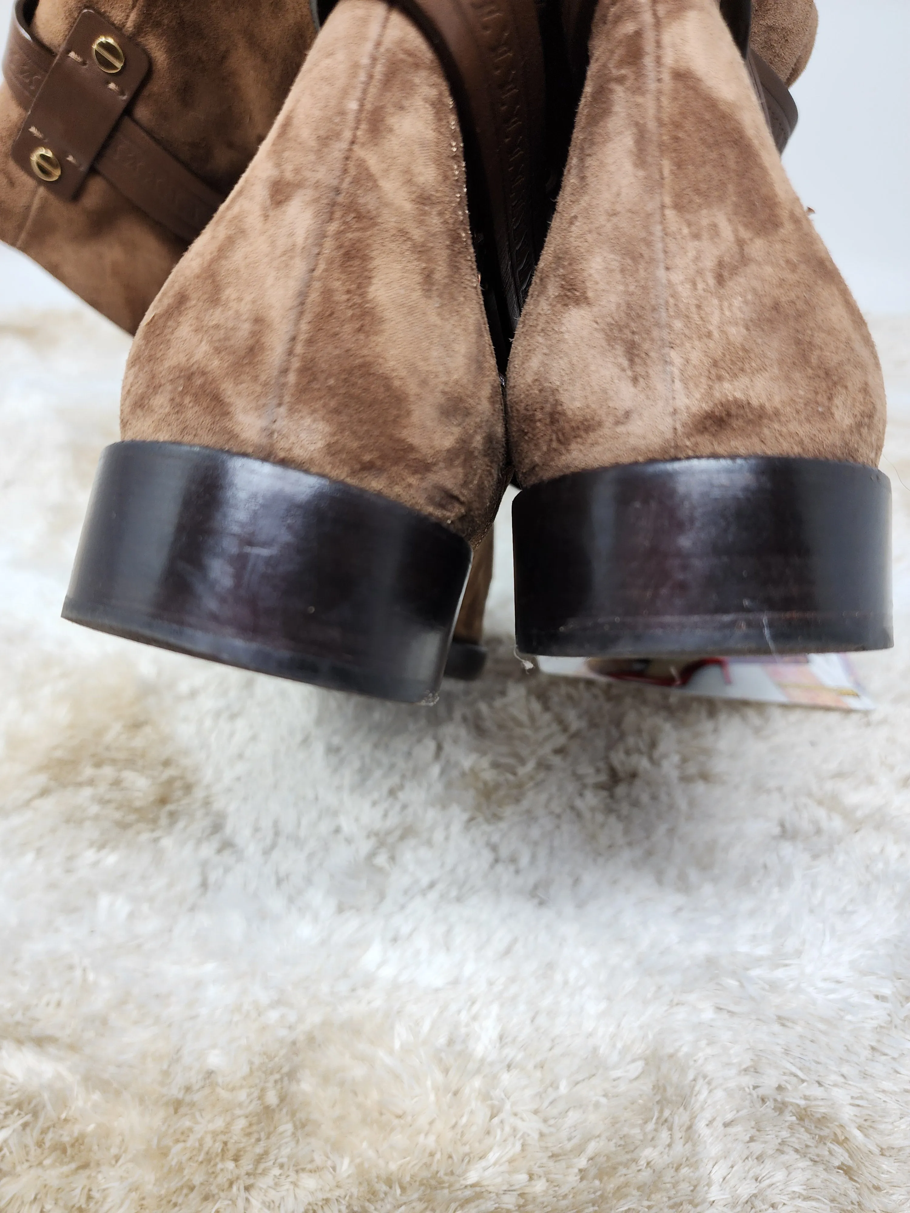 LOUIS VUITTON BROWN SUEDE CRISS CROSS BUCKLE BOOTS - 39.5