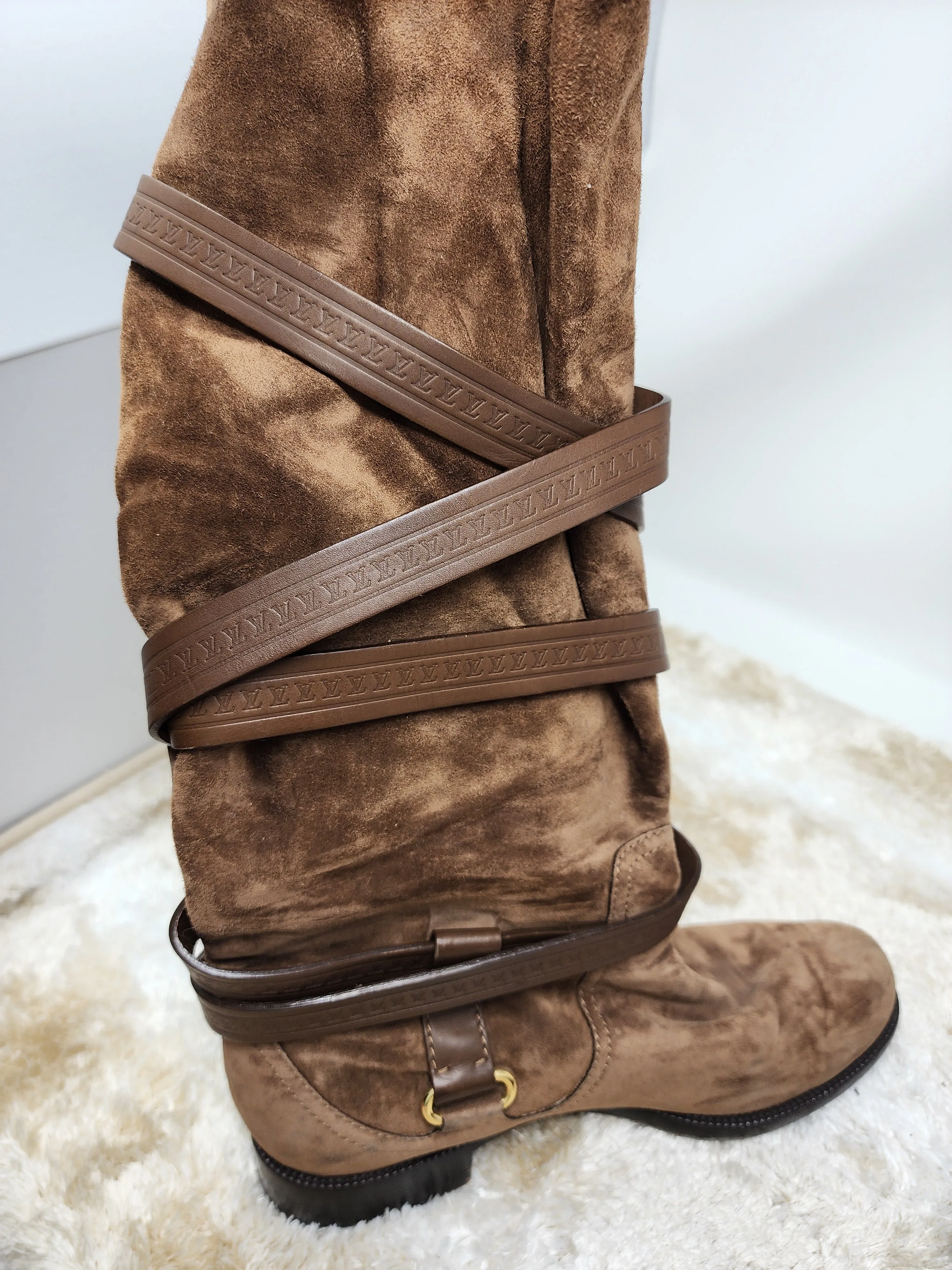 LOUIS VUITTON BROWN SUEDE CRISS CROSS BUCKLE BOOTS - 39.5