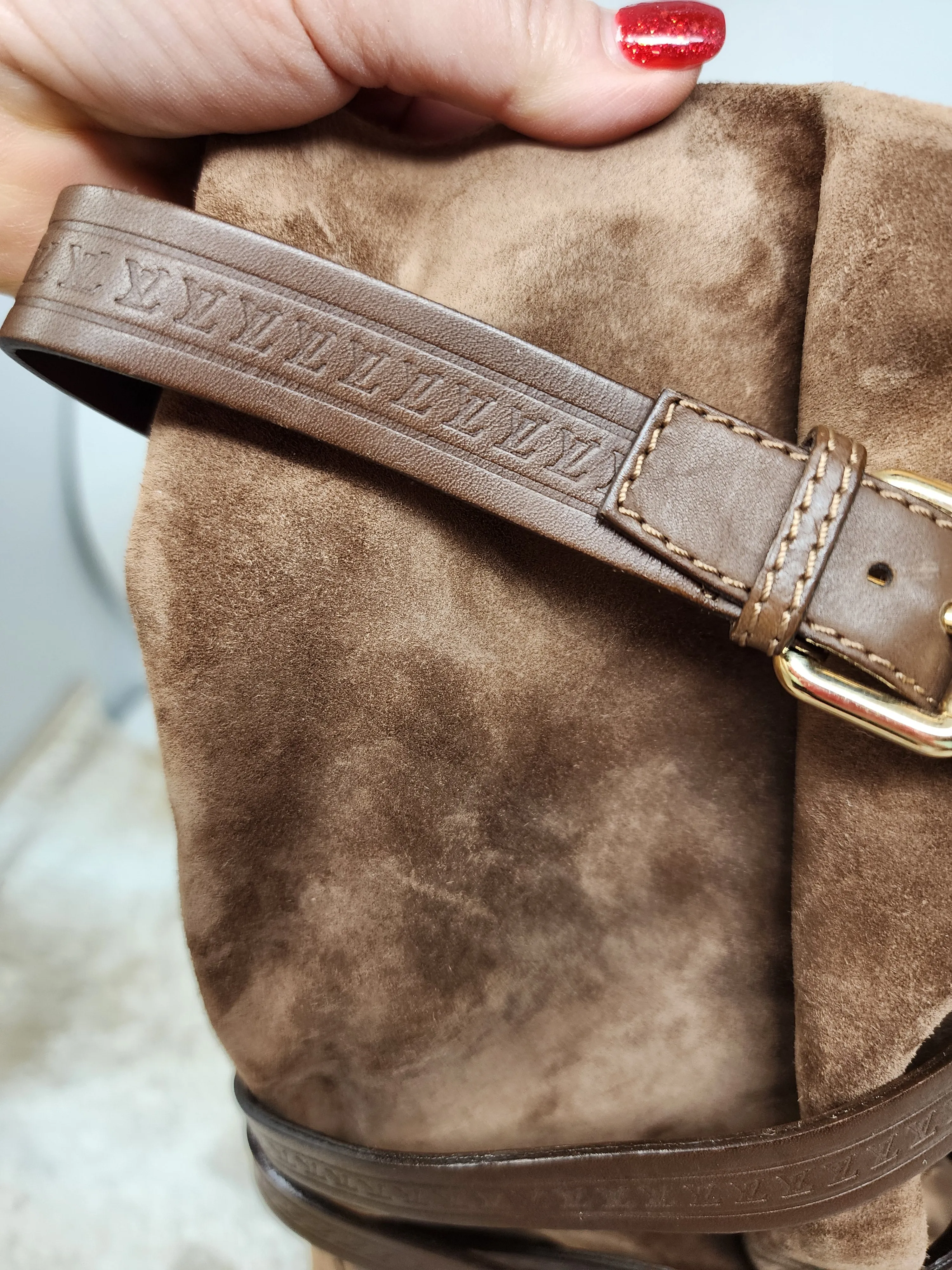 LOUIS VUITTON BROWN SUEDE CRISS CROSS BUCKLE BOOTS - 39.5
