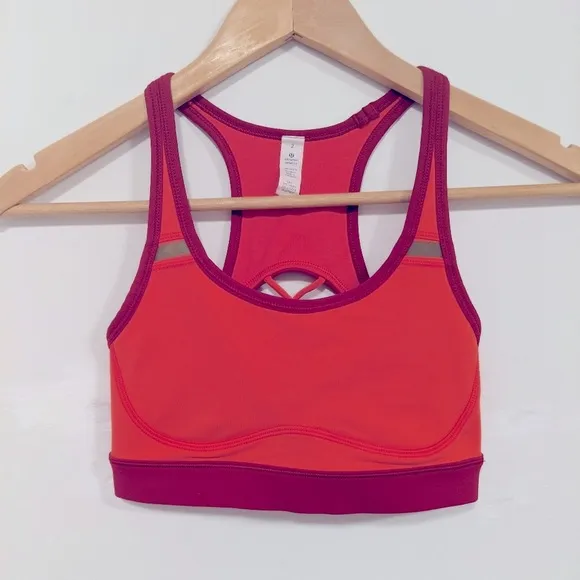 Lululemon Sweaty Or Not Bra II Alarming/Cranberry 2