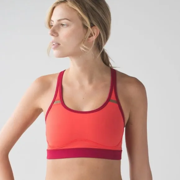 Lululemon Sweaty Or Not Bra II Alarming/Cranberry 2
