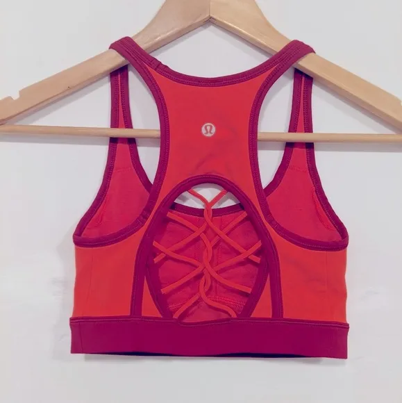 Lululemon Sweaty Or Not Bra II Alarming/Cranberry 2