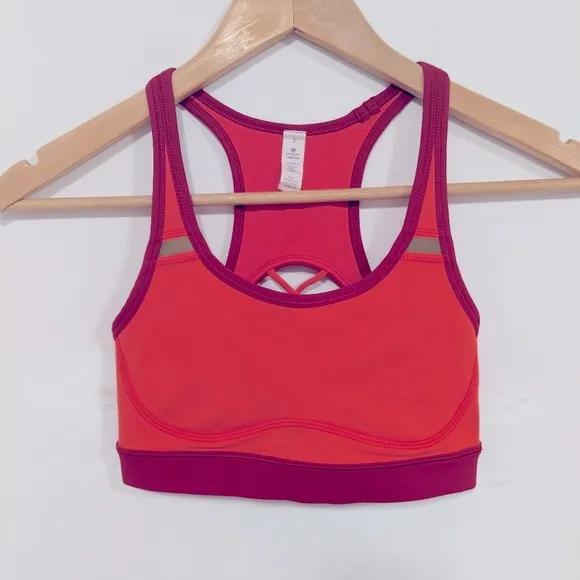 Lululemon Sweaty Or Not Bra II Alarming/Cranberry 2