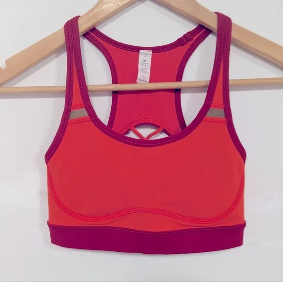 Lululemon Sweaty Or Not Bra II Alarming/Cranberry 2