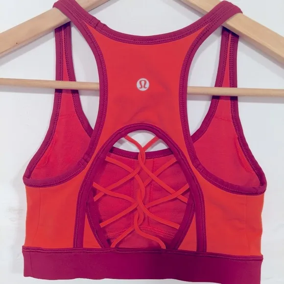 Lululemon Sweaty Or Not Bra II Alarming/Cranberry 2