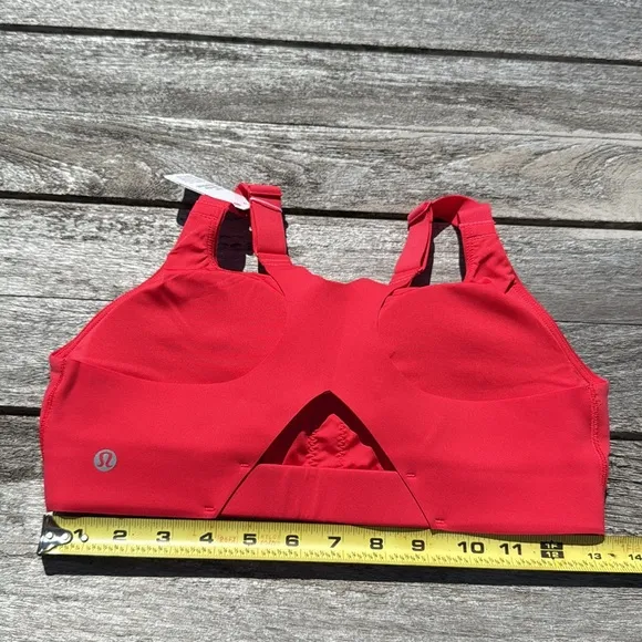 Lululemon Ultralu Square-Neck Workout Bra B/C Cup Red Glow sports bra size 8 NWT