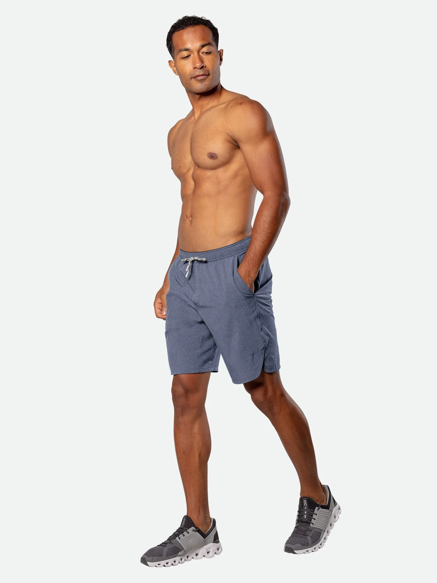 Men's Essential Unlined 9" Shorts
