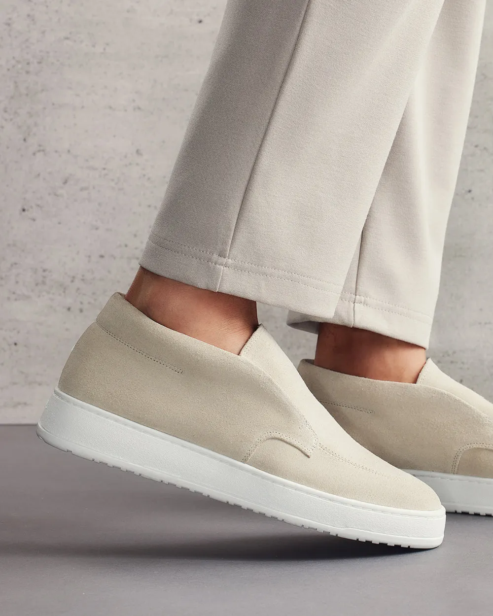 ML 01 Suede Sand