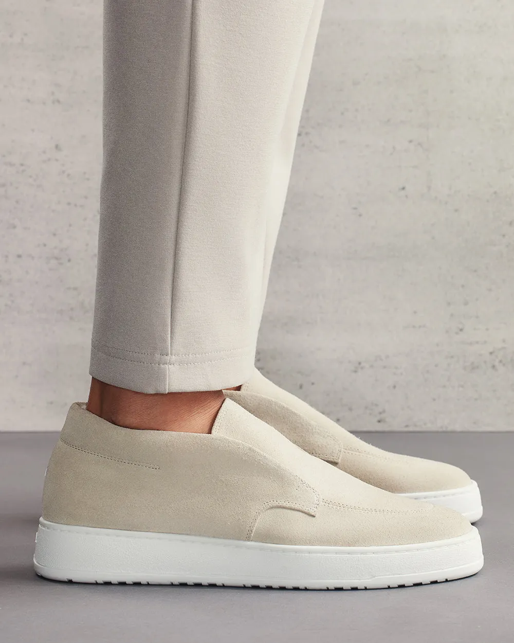 ML 01 Suede Sand