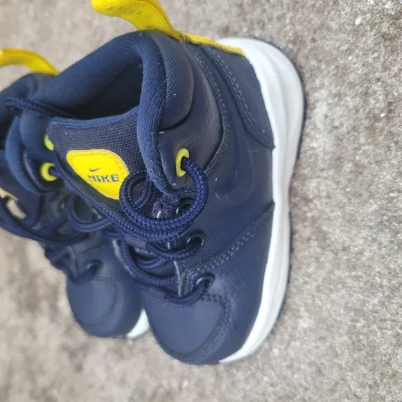Nike Manoa Baby/Toddler Boot 5c