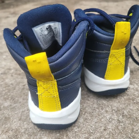 Nike Manoa Baby/Toddler Boot 5c