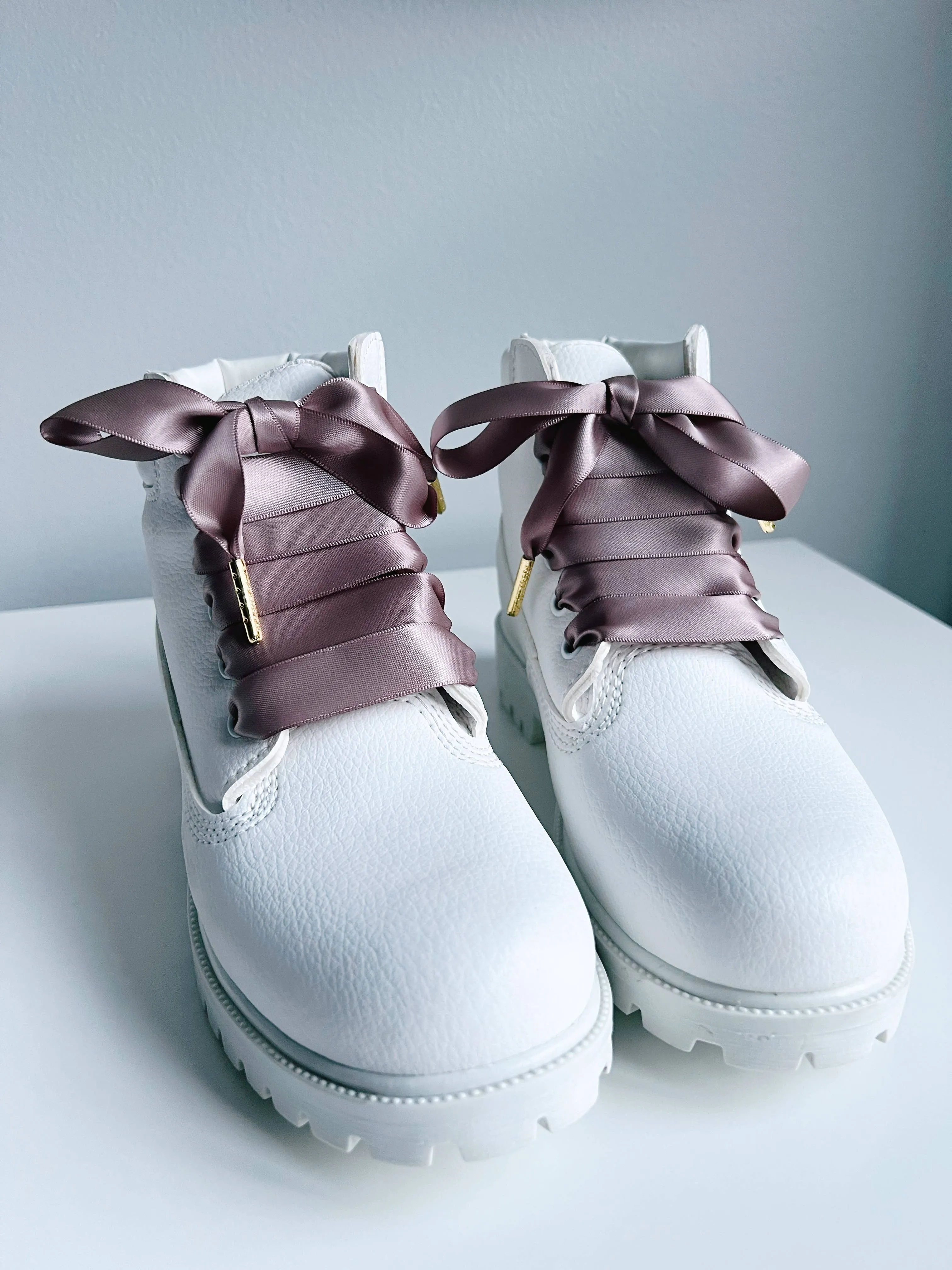 Nougat Mauve Silk - Shoelaces