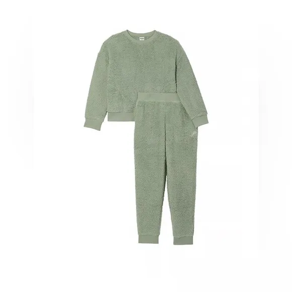 NWT PINK COZY JOGGER PAJAMA SET