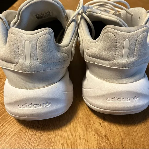 Ozelia Adidas Gray and Tan Sneakers size 10