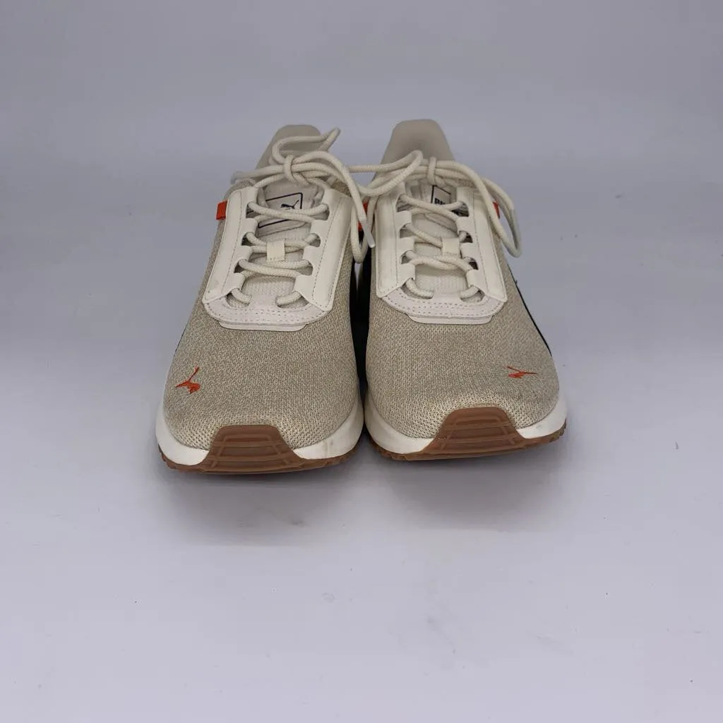 Puma Sneakers