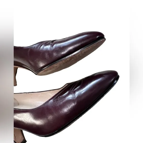 Salvatore Ferragamo vintage 80s pumps burgundy Peonia 6 B