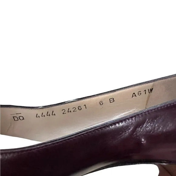 Salvatore Ferragamo vintage 80s pumps burgundy Peonia 6 B