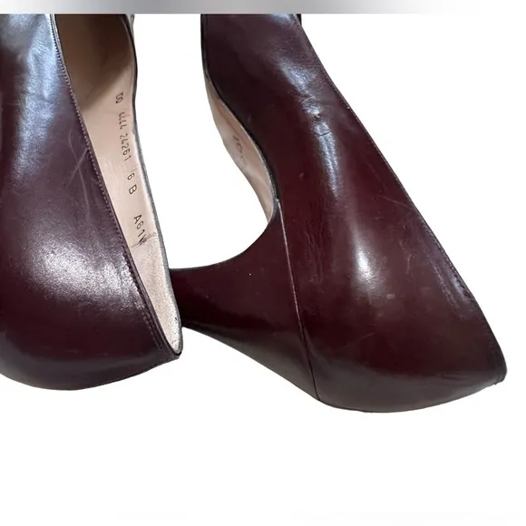 Salvatore Ferragamo vintage 80s pumps burgundy Peonia 6 B