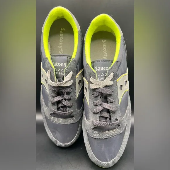 Saucony Men's Gray and Neon Green Sneakers- Size:10.5