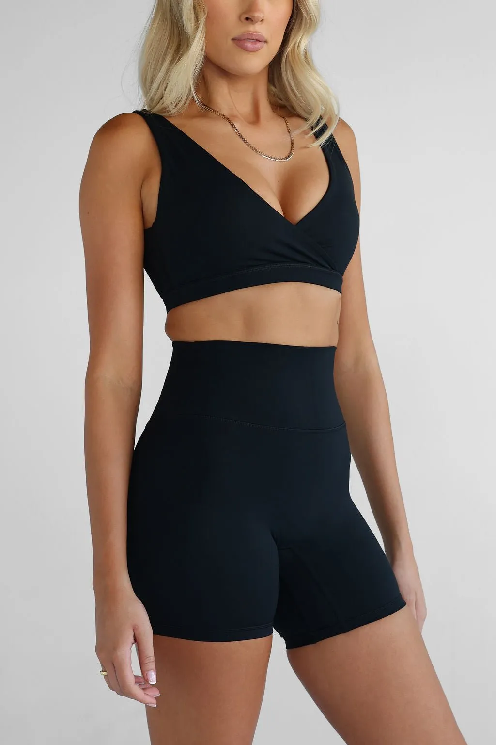 SCULPT Crop - Black