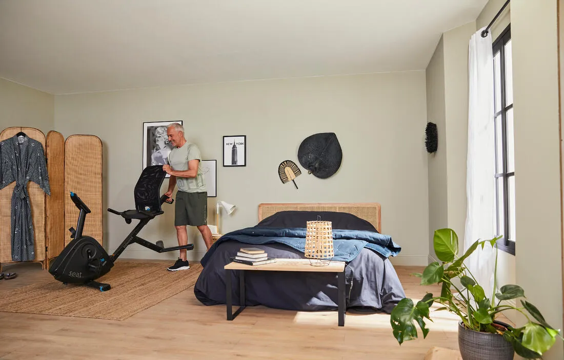 Semi-Recumbent Connected Exercise Bike EB Seat