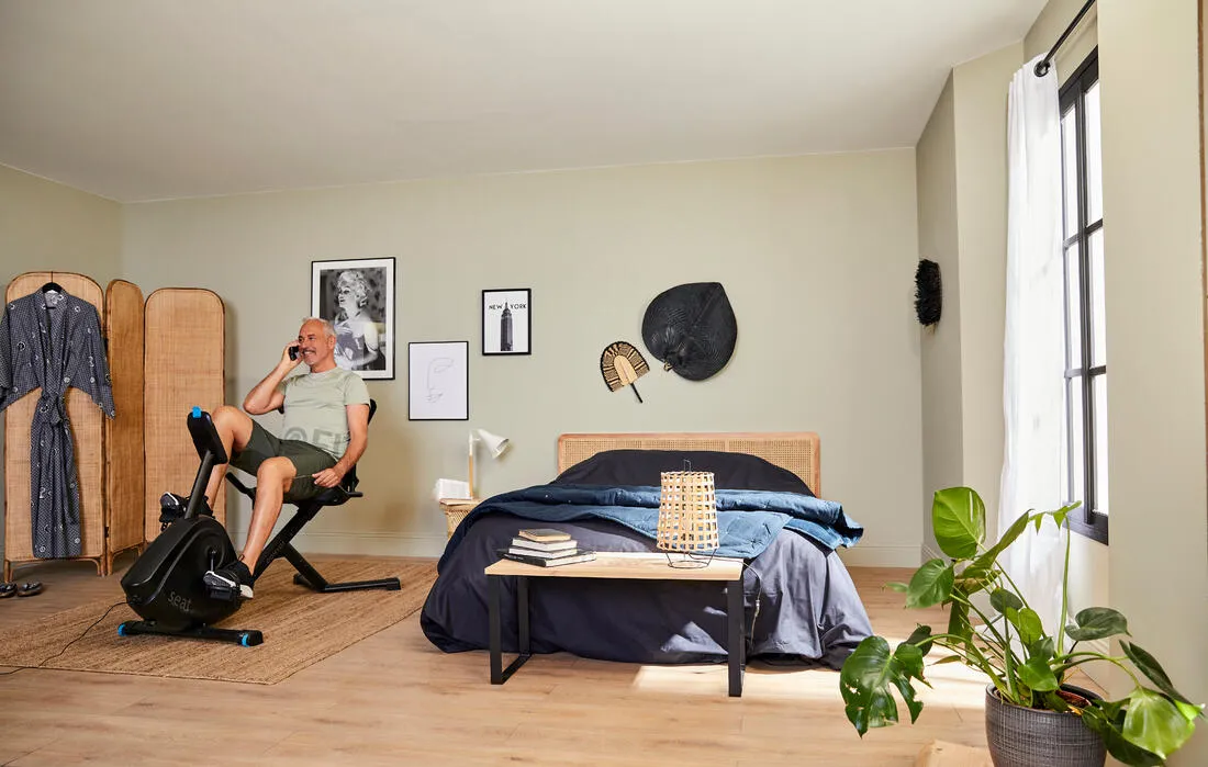 Semi-Recumbent Connected Exercise Bike EB Seat