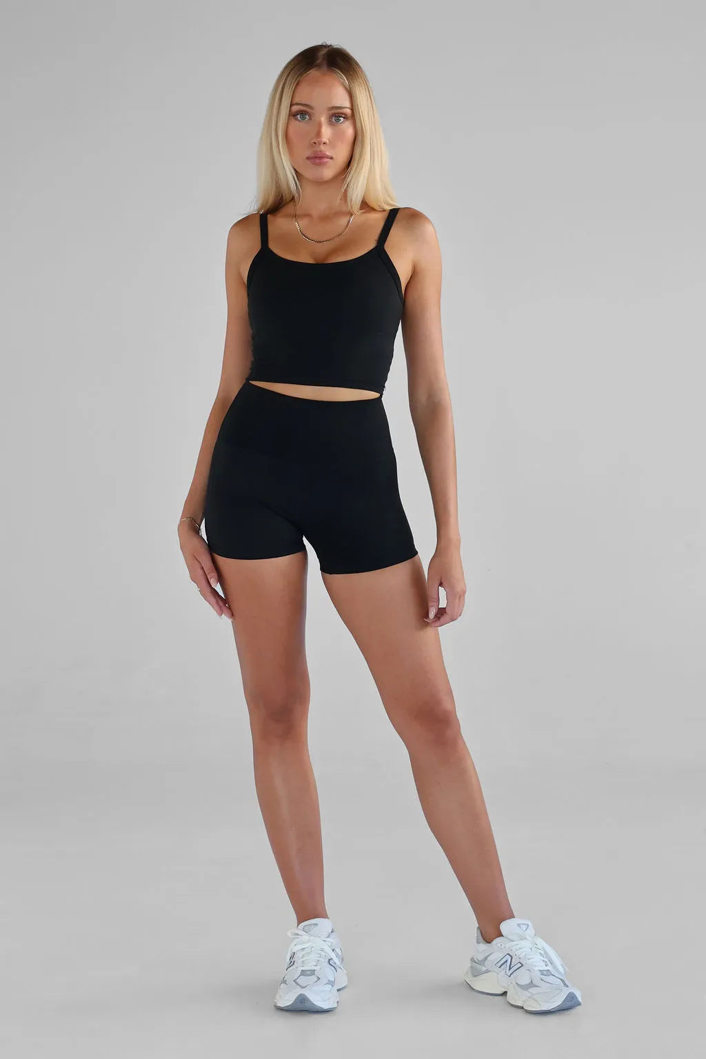 SIGNATURE Tank - Black