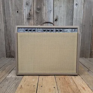 SOLD - Fender Vibrolux 6G11 1962 Brown Tolex
