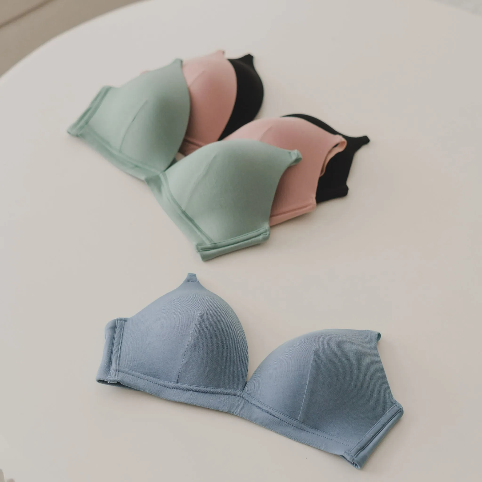 Supportive Flexi-Fit! Lightly-Lined Wireless Bra in Zen Sage